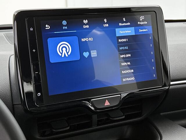 Toyota YARIS 1.5 Hybrid 115 Active | BTW Voertuig | Apple CarPlay/Android | Climate COntrol | Apple CarPlay/Android Auto | Cruise Control Adaptive | Velgen 15" |