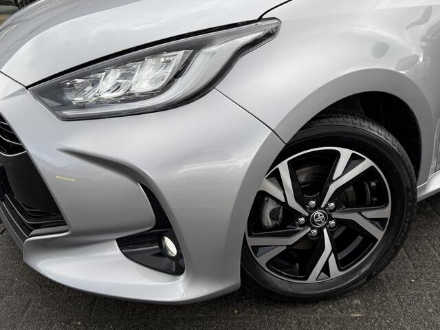 Toyota YARIS 1.5 Hybrid 115 Dynamic Limited | Stuur en Stoelverwarming