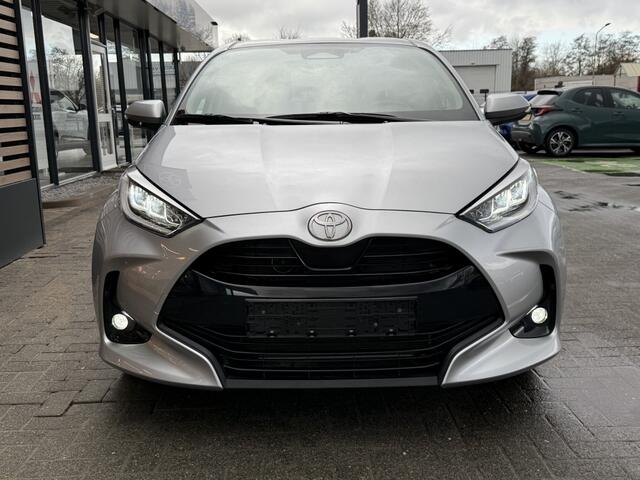 Toyota YARIS 1.5 Hybrid 115 Dynamic Limited | Stuur en Stoelverwarming