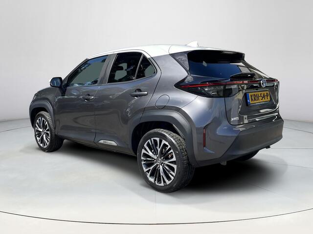 Toyota YARIS Cross 1.5 Hybrid Executive | Carplay | Head up display| Stoelverwarming | 18 inch LM-velgen | Parkeersensoren |