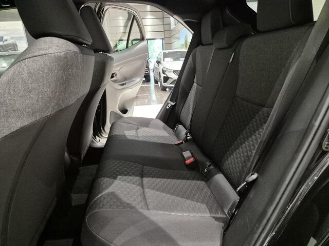 Toyota YARIS Cross 1.5 Hybrid 130 Dynamic | Automaat | Camera | Stoelverwarming | Navigatie |