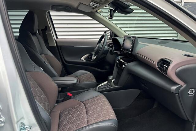Toyota YARIS Cross 1.5 Hybrid Executive 360Gr. Camera