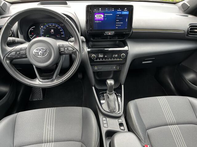 Toyota YARIS Cross 1.5 Hybrid Adventure | Navigatie | Head up display | Stoelverwarming | 18 inch LM-velgen |