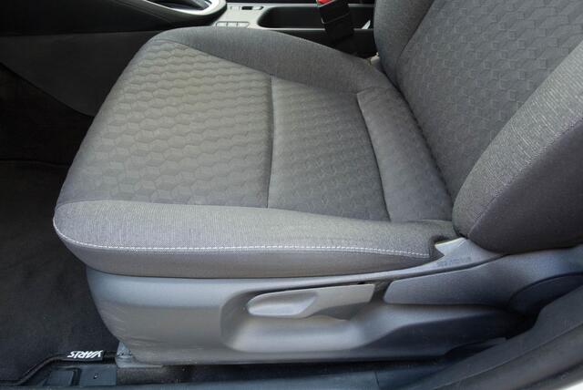 Toyota YARIS 1.5 Hybrid 10j Garantie