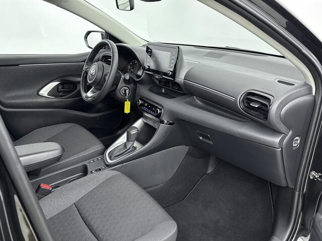 Toyota YARIS 1.5 Hybrid Active | Dealer onderhouden | Slechts 3265KM! | 16" Dynamic Velgen | Climate Control | Cruise Control Adaptive | Apple CarPlay/Android Auto | Achteruitrijcamera |