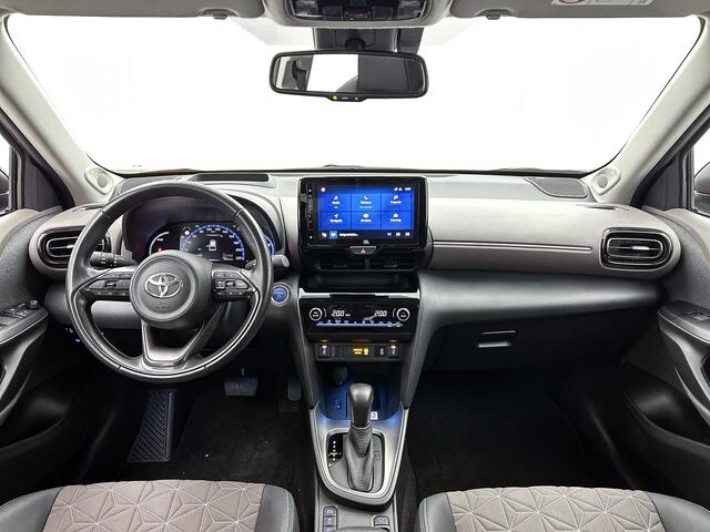 Toyota YARIS Cross 1.5 Hybrid Executive | JBL | Head-Up Display | Dodehoek detectie | Elektrische achterklep | Stoelverwarming | Draadloze telefoonlader | Navigatie | Apple CarPlay/Android Auto |