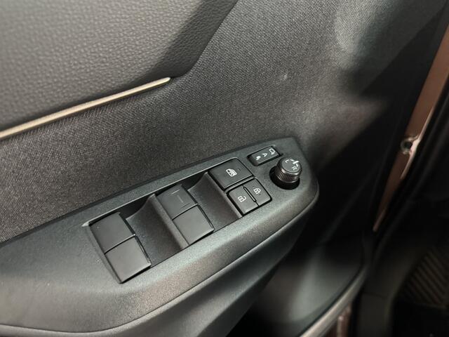 Toyota YARIS Cross 1.5 Hybrid 130 Executive | Premium Pack | JBL Audio | Head-up Display |