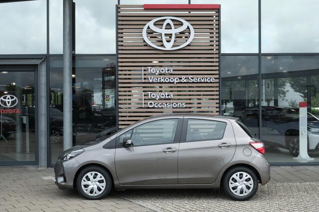 Toyota YARIS 1.5 Hybrid Aspiration Automaat | Climate control | Toyota Touch® 2 multimediasysteem met 7" touch screen* | Multi-information display (4.2" TFT-kleurenscherm) | Parkeerhulpcamera achter (met hulplijne