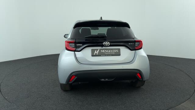 Toyota YARIS 1.5 Hybrid 115 Dynamic | Parkeersensoren | Dodehoeksensor