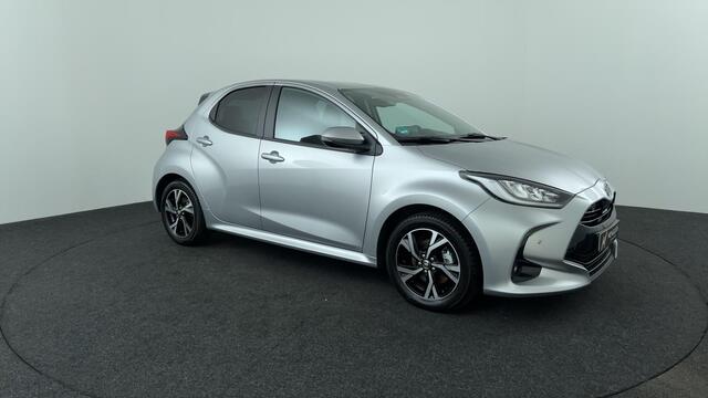 Toyota YARIS 1.5 Hybrid 115 Dynamic | Parkeersensoren | Dodehoeksensor