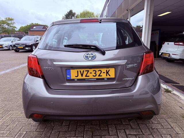 Toyota YARIS 1.5 Hybrid Dynamic Navi Cruisecontrol LM velgen