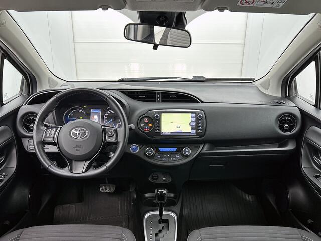 Toyota YARIS 1.5 Hybrid Design Sport | Navigatie | Camera | Airco |