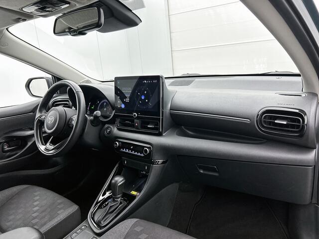Toyota YARIS 1.5 Hybrid 115 Dynamic | Comfort Pack | PDC | Stuur-Stoelverwarming | Apple CarPlay / Android Auto (Navigatie) |