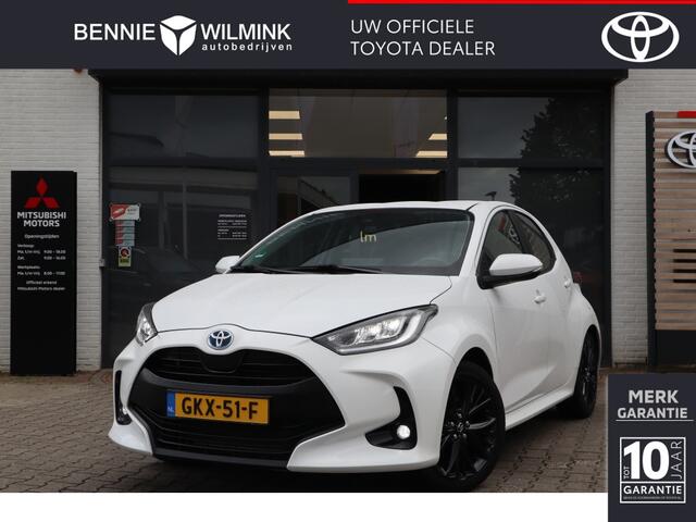Toyota YARIS 1.5 Hybrid Dynamic Limited | Stoelverwarming | Keyless | 17 inch | All Seasons