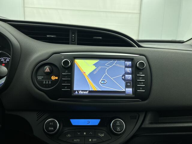 Toyota YARIS 1.5 VVT-i Aspiration | Navigatie |