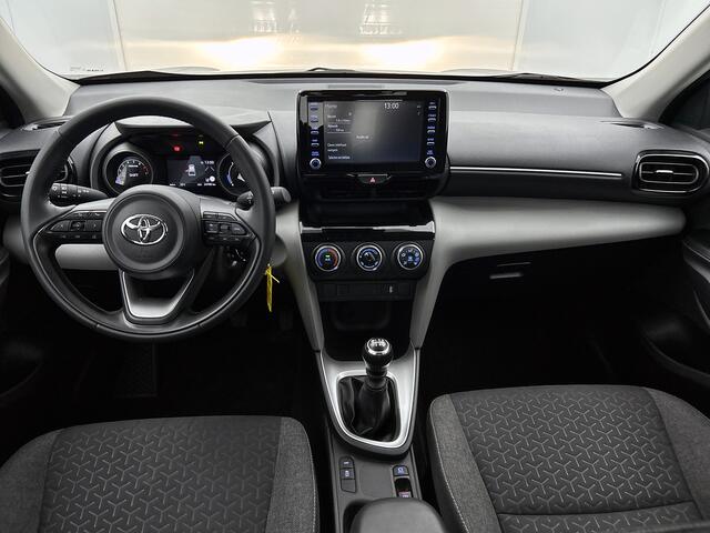 Toyota YARIS Cross 1.5 VVT-I Active Leseman opg 2-9