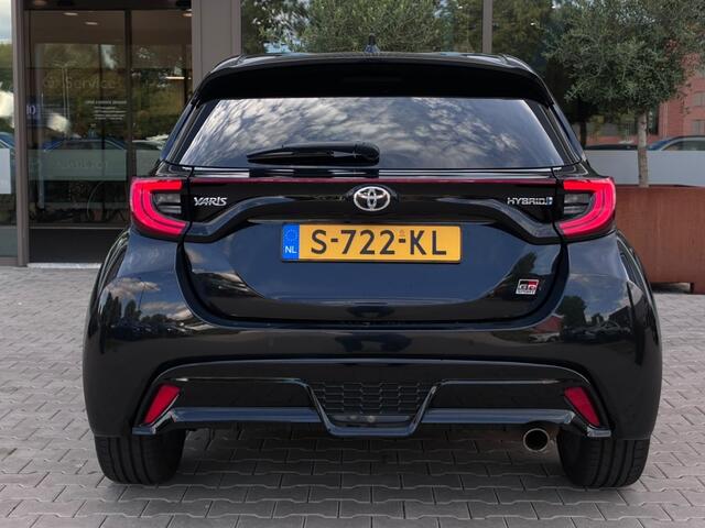 Toyota YARIS 1.5 Hybrid GR Sport | Stoelverwarming | Camera | Carplay |