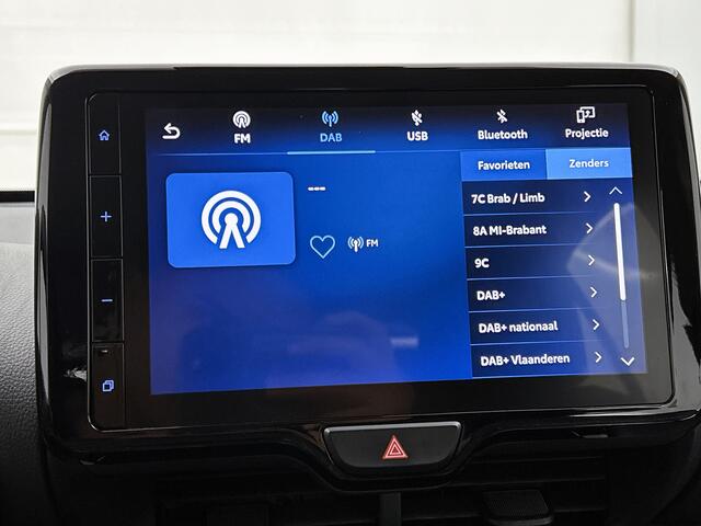 Toyota YARIS Cross 1.5 Hybrid Active ACC | PDC | Stoel en Stuurverwarming | Carplay | Navi |