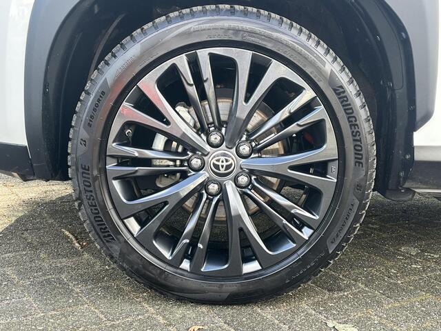 Toyota YARIS Cross 1.5 Hybrid Executive | JBL premium audio | Head up display | Elektrische klep | Stoelverwarming |