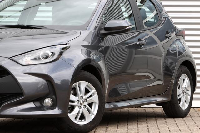 Toyota YARIS 1.5 Hybrid 115 Active Face-Lift