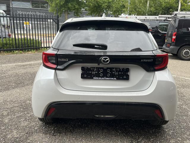 Toyota YARIS 1.5 Hybrid Homura Plus // PANORAMADAK!! // ADAPTIVE CRUISE // CAMERA // CLIMA // HALF LEDER // HEAD UP DISPLAY //