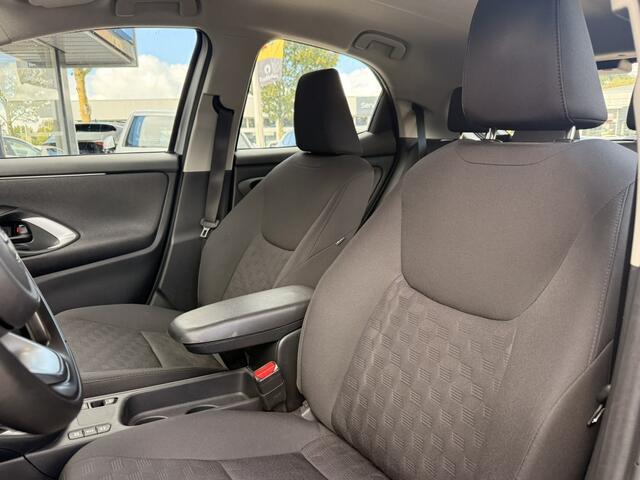 Toyota YARIS 1.5 Hybrid Active | Climate | Camera | Carplay