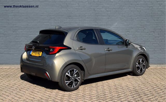Toyota YARIS 1.5 Hybrid 115 First Edition Apple Carplay Ned. auto 1e eigenaar dealer onderhouden