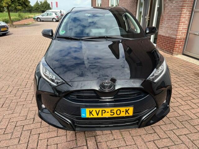 Toyota YARIS 1.5 Hybrid 115 First Edition
