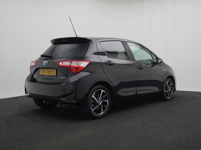 Toyota YARIS Executive | Dealer Onderhouden | Panorama dak| Navigatie |