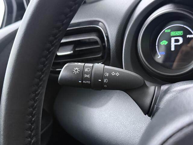 Toyota YARIS 1.5 Hybrid Dynamic | Apple CarPlay / Android Auto (Navigatie) |
