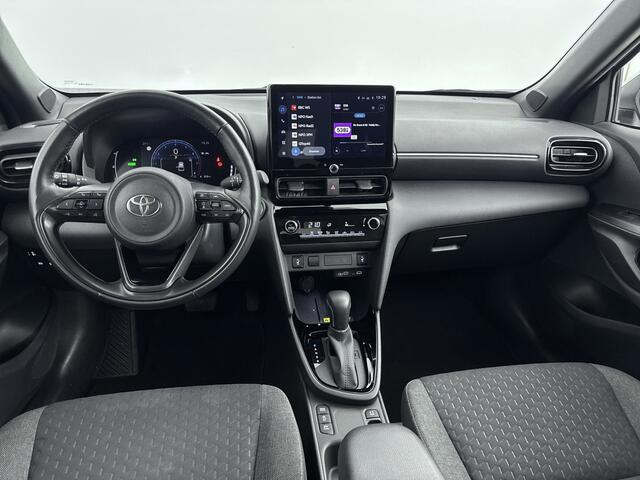 Toyota YARIS Cross 1.5 Hybrid 130 First Edition | Stuur-Stoelverwarming | 17" Lichtmetalen velgen |