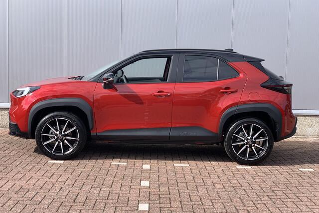 Toyota YARIS Cross 1.5 Hybrid 130 GR Sport / GR Sport Plus / Direct Leverbaar / Nu met €2.500 inruil premie!