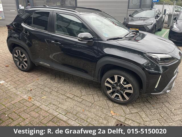 Toyota YARIS Cross 1.5 Hybrid 130 Launch Edition | Stuur- & Stoelverwarming | Dodehoek detectie | Parkeersensoren | Navigatie | Elektrische kofferbak |HUD