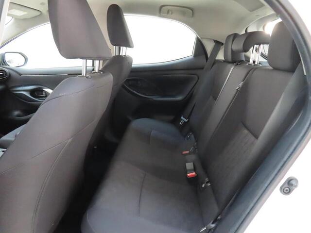 Toyota YARIS 1.5 HYBRID 115 ACTIVE I AUTOMAAT I APPLE CARPLAY I P-CAMERA I ADAPTIVE CRUISE CONTROL