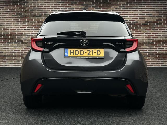 Toyota YARIS 1.5 Hybrid 130 Executive Camera StoelVrwm StuurVrwm NAP