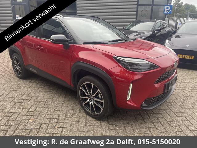 Toyota YARIS Cross 1.5 Hybrid GR Sport | Stoelverwarming | Navigatie | Parkeersensoren | Dealer onderhouden