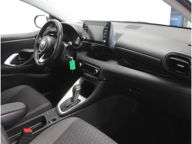 Toyota YARIS 1.5 Hybrid Active NAV | CARPLAY | AUTOMAAT | ADAPCRUISE | TREKHAAK |