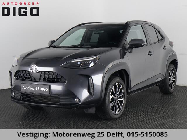 Toyota YARIS Cross 1.5 HYBRIDE DYNAMIC LUXURY GARANTIE TOT 2035 . NAVIGATIE . PARKEERSENSOREN VOOR & ACHTER . STOEL/STUUR VERWARMING .