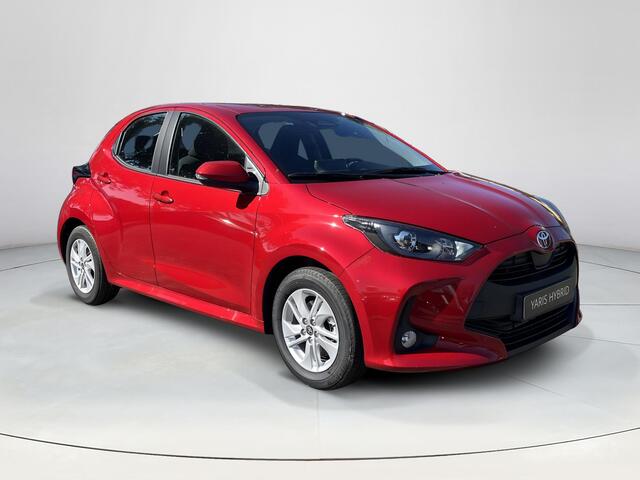 Toyota YARIS 1.5 Hybrid 115 Active | Emotional red premium lak | Nieuw uit voorraad leverbaar |