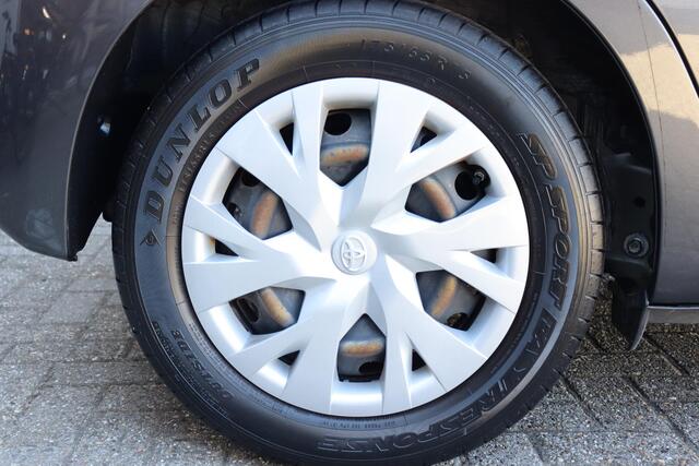 Toyota YARIS 1.5 Hybrid Active, 1e eigenaar, dealer onderhouden, lage KM stand!