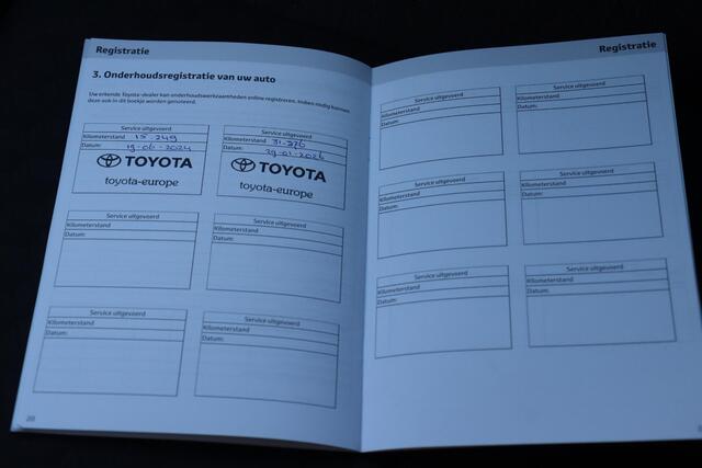 Toyota YARIS 1.5 Hybrid 115 Active, Startknop, Navigatie