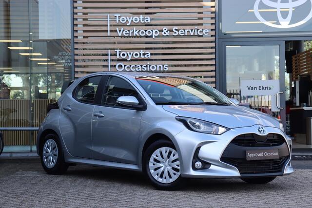Toyota YARIS 1.5 Hybrid 115 Active, Startknop, Navigatie