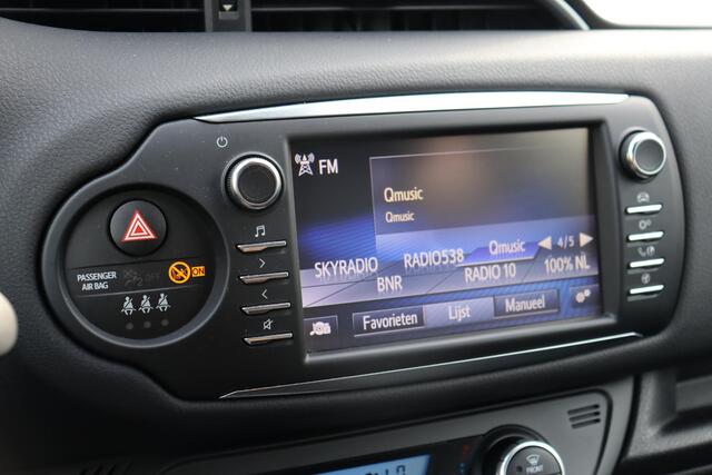 Toyota YARIS 1.5 Hybrid Bi-Tone , Cruise control, , Safety Sense, Reservewiel