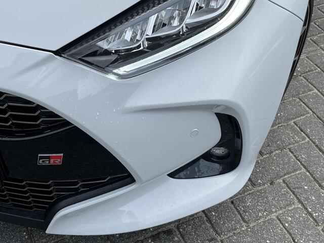 Toyota YARIS 1.5 Hybrid 130 GR SPORT