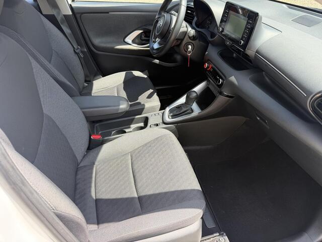 Toyota YARIS 1.5 Hybrid Active
