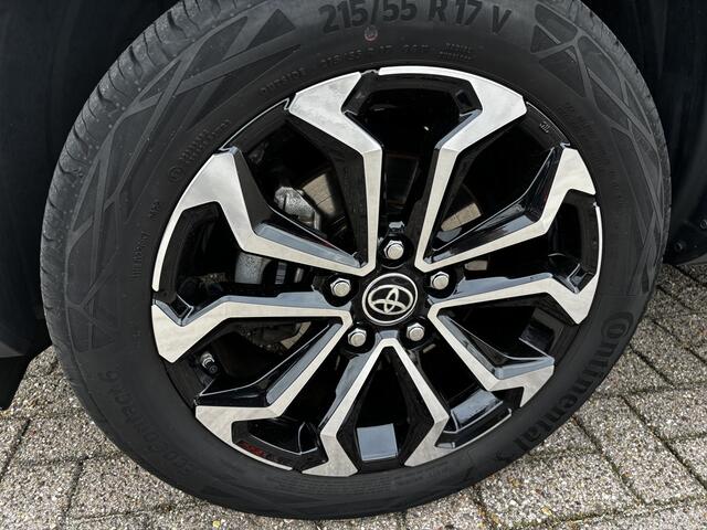 Toyota YARIS Cross 1.5 Hybrid Dynamic Lmv Cruise Acamera Automaat Applecarplay Stoel/Stuurverwarming