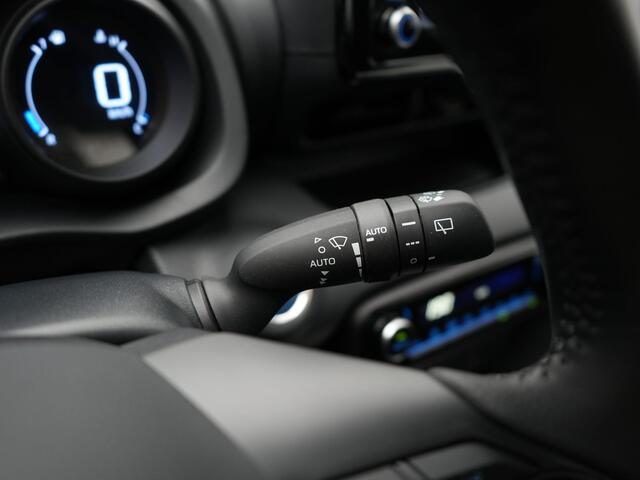Toyota YARIS 1.5 Hybrid TeamNL | NL Auto | Dealer Onderhouden | Achteruitrijcamera |