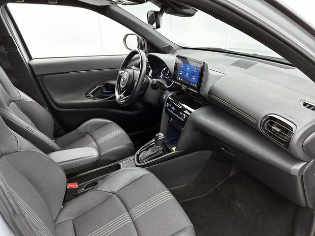 Toyota YARIS Cross 1.5 Hybrid Adventure | Apple CarPlay / Android Auto (Navigatie ) | PDC |