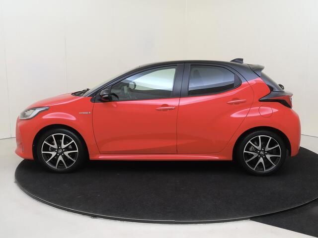 Toyota YARIS 1.5 Hybrid Launch Edition | Navigatie | Parkeersensoren & Camera | Stoelverwarming |
