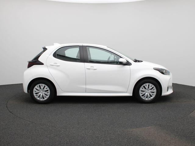 Toyota YARIS 1.5 Hybrid Active | Adaptieve Cruise Control | Camera | Licht- & Regensensor | Climate Control | Apple Carplay & Android Auto | DAB-Radio | Orig. NL
